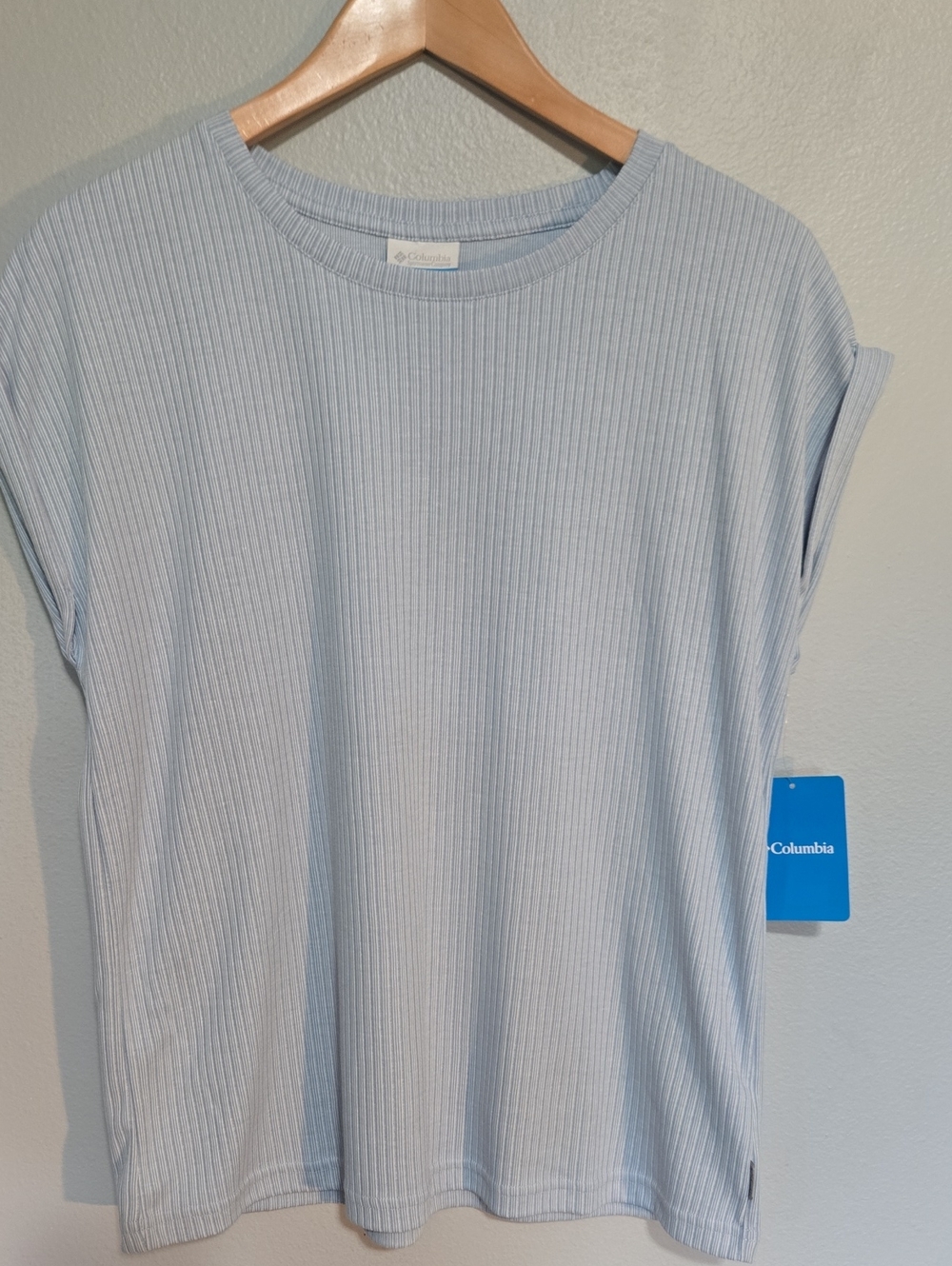 NWT! Womens Columbia Light Blue Ribbed Short Sleeve Tee, Size L - Picture 2 of 7